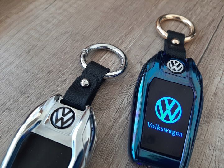 Elegancki brelok VW zapalniczka żarowa Volkswagen ERLI pl