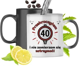 kubek-magiczny-na-40-urodziny-zmieniajacy-kolor-z-nadrukiem-ze-zdjeciem