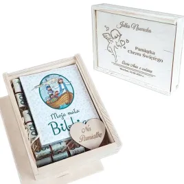 biblia-dla-dzieci-personalizowany-prezent-na-chrzest-w-pudelku-z-grawerem