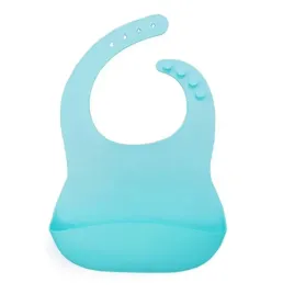 silikonowy-maly-sliniak-z-kieszonka-niebieski