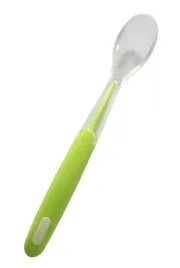 lyzeczka-do-karmienia-niemowlat-zielona