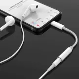 adapter-przejsciowka-lightning-jack-35mm-iphone-waga-z-opakowaniem-0-01-kg
