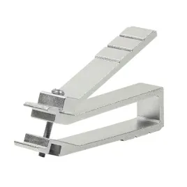 logilink-cage-nut-insertion-and