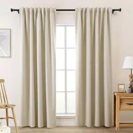 zaslony-okienne-zaciemniajace-termiczna-na-przelotkach-132x145-cm-bezowa