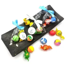 pilka-kauczukowa-skaczaca-cukierek-upominek-dla-dzieci-gs001250