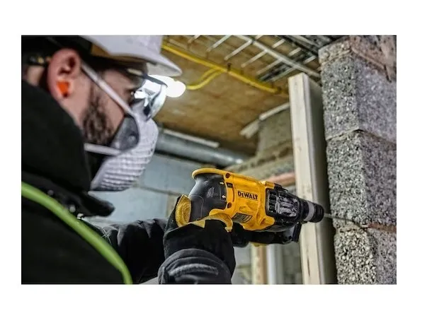 perforator-or-d25133k-qs-or-800-w-dewalt