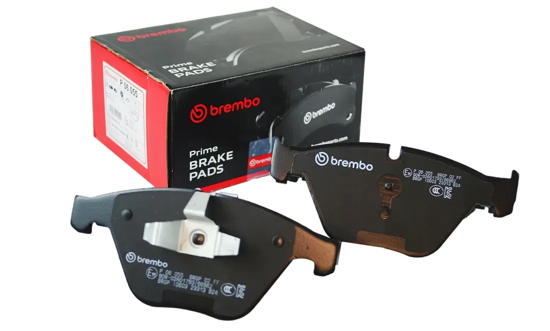 brembo-klocki-hamulcowe-przod-bmw-3-e90-e91-e92-e93-x1-e84-stan-nowy