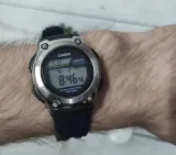 zegarek-casio-w-211-2avef-stan-nowy