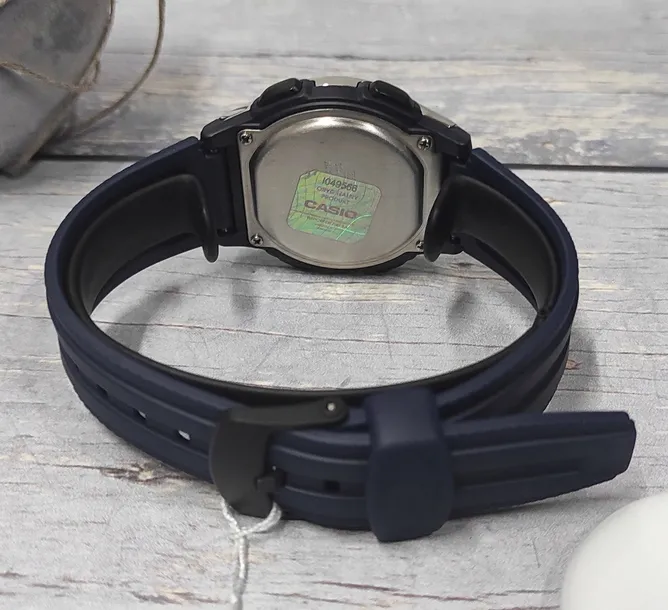 zegarek-casio-w-211-2avef-model-w-211-2avef