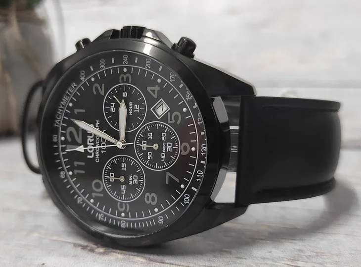 zegarek-lorus-rt365cx9-chronograf-marka-lorus