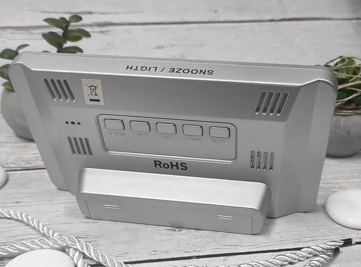 budzik-jvd-rb8203-2-termometr-dcf77-kod-produktu-rb8203-2