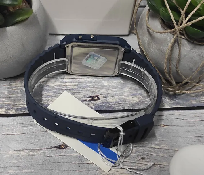 zegarek-casio-ca-53wf-2bef-kalkulator-retro-model-ca-53wf-2bef