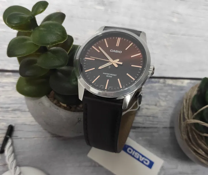 zegarek-casio-mtp-e180l-5avef-meski-stan-nowy-cechy-dodatkowe-nie-zawiera-niklu