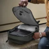 peak-design-travel-backpack-30l-szarozielony-kolor-zielony-marka-peak-design