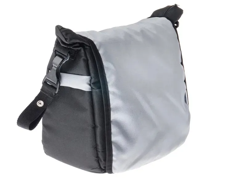 torba-do-wozka-dla-mamy-classic-light-grey-stan-nowy