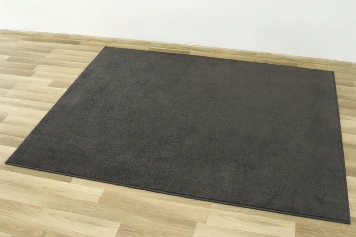 dywan-gladki-jednobarwny-grafitowy-do-salonu-pokoju-wembley-350x400-cm-kod-produktu-w-wembley-276-ab