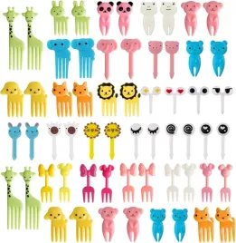 mini-widelczyki-do-owocow-warzyw-wykalaczki-koreczki-zwierzeta-60-szt
