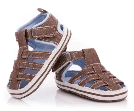 lekkie-tekstylne-brazowe-sandalki-niemowlece-dla-chlopca-niechodki-r-17-18