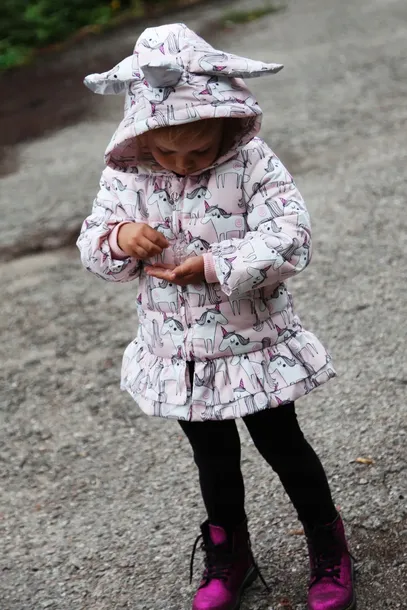 kurtka-dziecieca-104-110-zapiecie-zamek