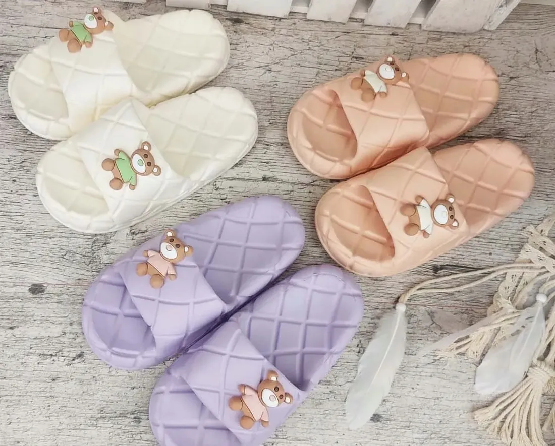 klapki-dzieciece-basenowe-plazowe