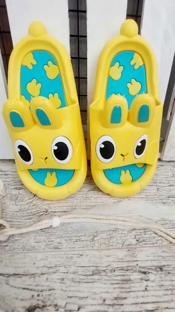 klapki-dzieciece-basenowe-plazowe-plec-chlopcy-dziewczynki