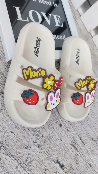 klapki-dzieciece-basenowe-plazowe-marka-lilly-bling