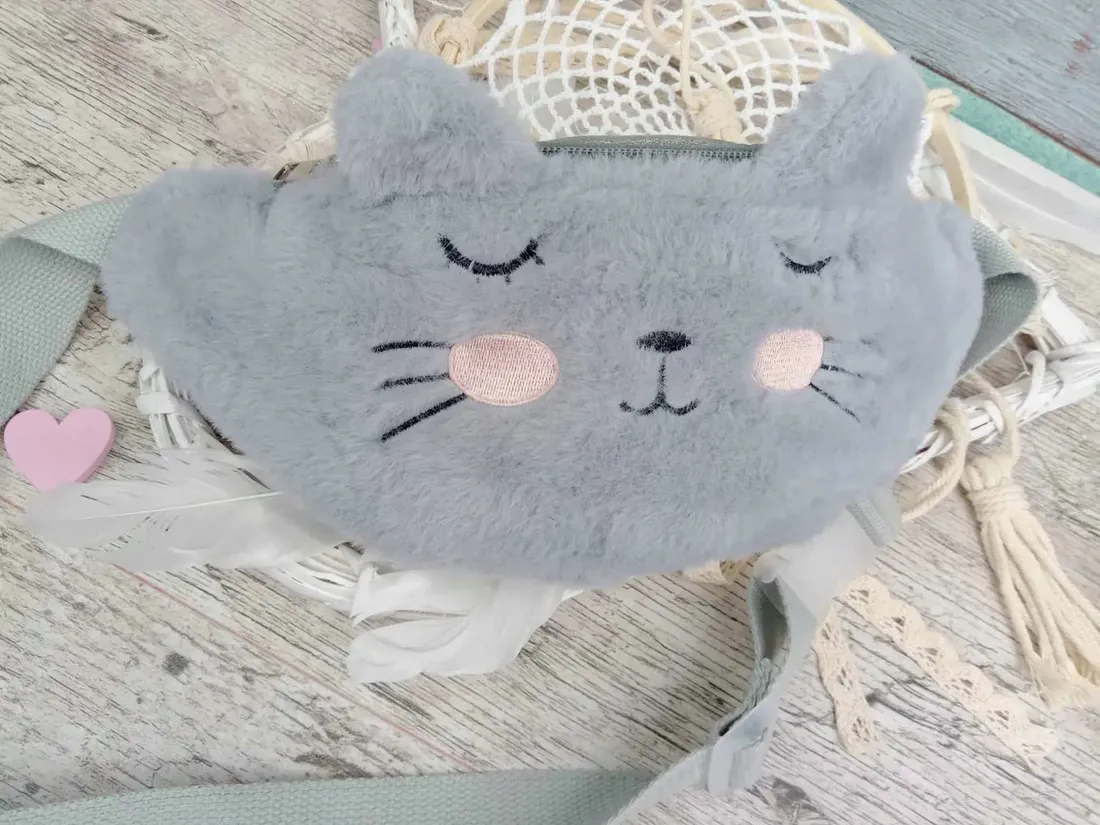 nerka-torebka-saszetka