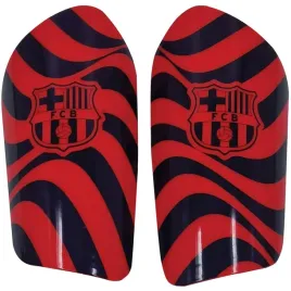 ochraniacze-na-golen-fc-barcelona-277965-r-m-czerwony