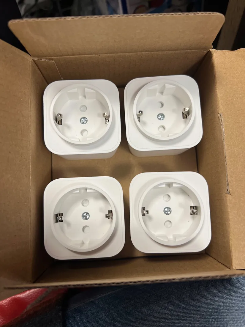gniazdko-amazon-wtyczka-wifi