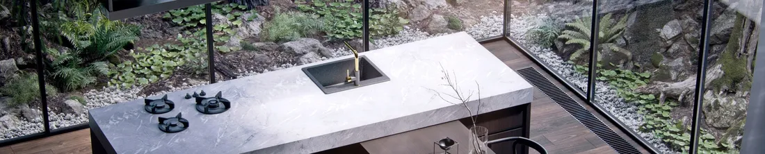 mata-quadron-23-cm-x-38-cm