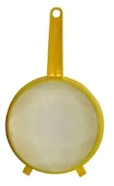 sitko-duze-glebokie-uniwersalne-plastikowe-25cm-cedzak-durszlak-z-raczka