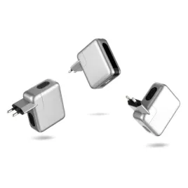 ladowarka-usb-z-kamera-4k-kamera-uhd-z-detekcja-ruchu