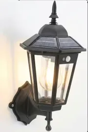lampa-solarna-dekoracyjna-kinkiet-solarny