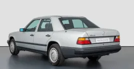 mercedes-w124-sedan-zderzak-nakladka-zderzaka-tyl-czarny-1984-1993-austria