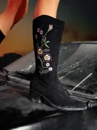 lc56311-shein-kozaki-kowbojki-haftowane-czarne-kwiaty-13-42