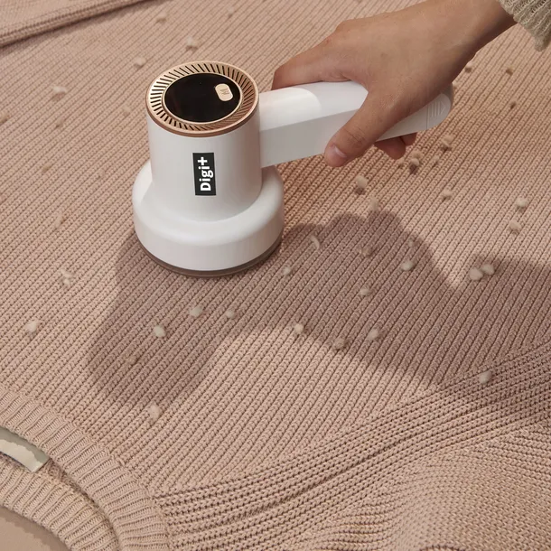 golarka-do-ubran-digi-m2-5w-biala-wysokosc-produktu-21-5-cm