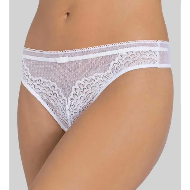 majtki-stringi-triumph-beauty-full-darling-string-biel-46