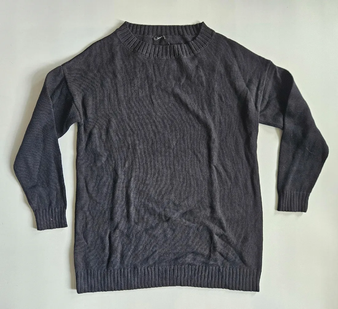 tezenis-sweter-czarny-rozmiar-s-stan-nowy