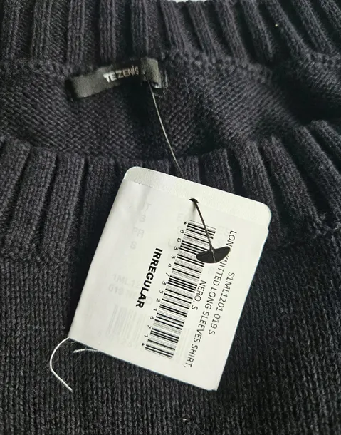 tezenis-sweter-czarny-rozmiar-s-kolor-czarny