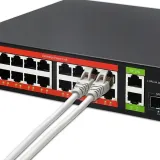 switch-qoltec-52292-16-portow-waga-z-opakowaniem-2-01-kg
