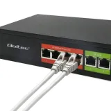 switch-qoltec-52289-4-porty-waga-z-opakowaniem-0-697-kg
