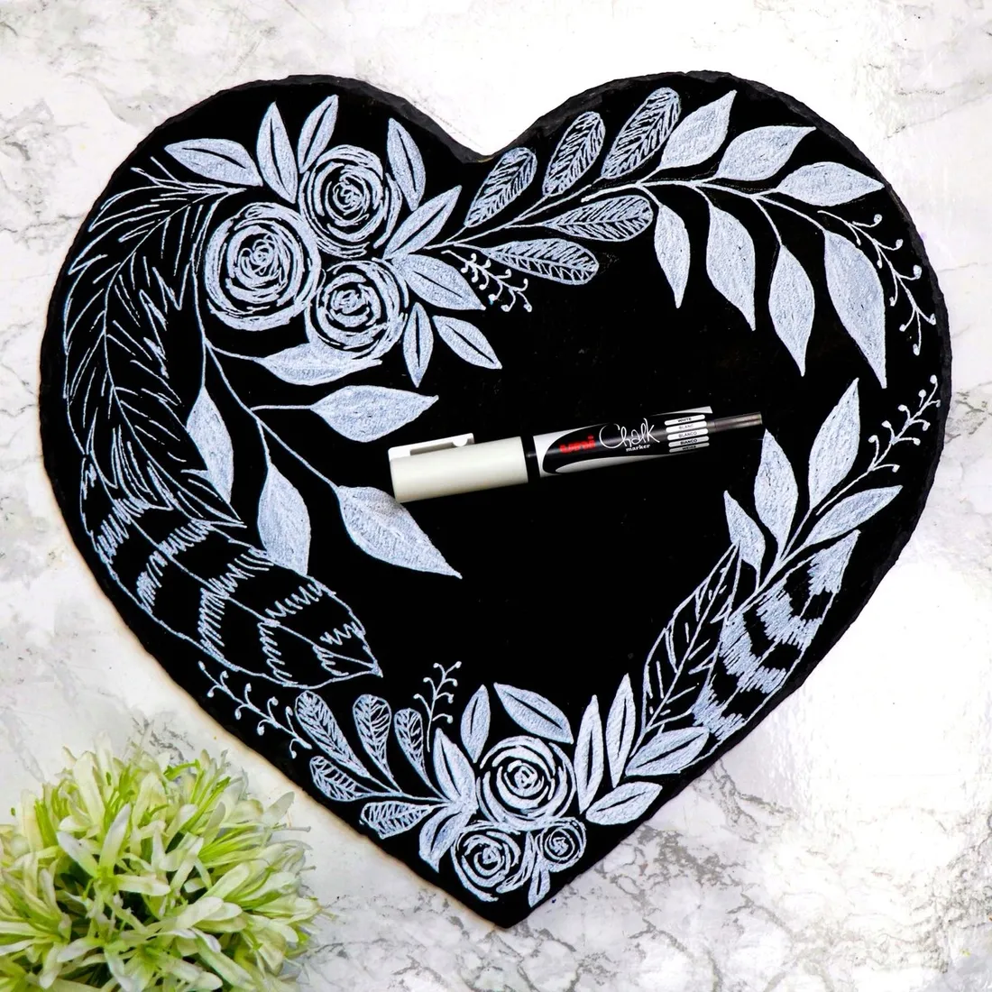 marker-kredowy-uni-chalk-pwe-8k-niebieski