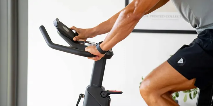 rower-spinningowy-speed-race-x-hammer
