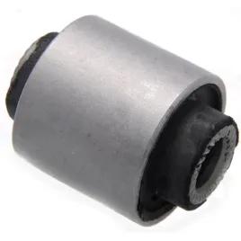 tuleja-zwrotnicy-tylnej-osi-chevrolet-tosca-2006-2007-2008-2009-2010-2011
