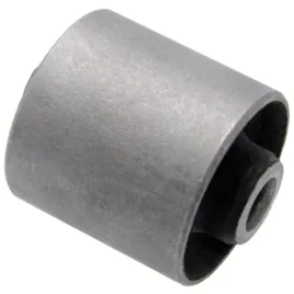 tuleja-wahacza-wzdluznego-tyl-toyota-land-cruiser-200-2010-2011-2012-2013
