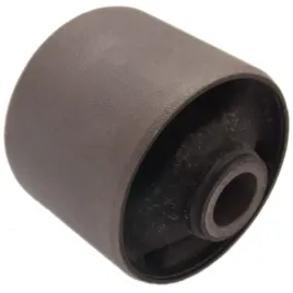 tuleja-mocowania-dyferencjalu-mitsubishi-delica-space-gear-1999-2000-2001