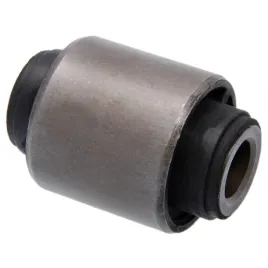 tuleja-wahacza-tyl-gora-subaru-impreza-2005-2006-2007-2008-2009-2010-2011