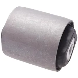 tuleja-wahacza-przod-dolny-bmw-x5-sav-e70-2007-2008-2009-2010-2011-2012