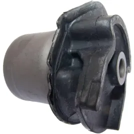 tuleja-belki-tylnej-nissan-serena-2007-2008-2009-2010-2011-2012-2013-2014