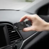 spigen-click-r-vent-car-mount-uchwyt-samochodowy-kolor-czarny-marka-spigen